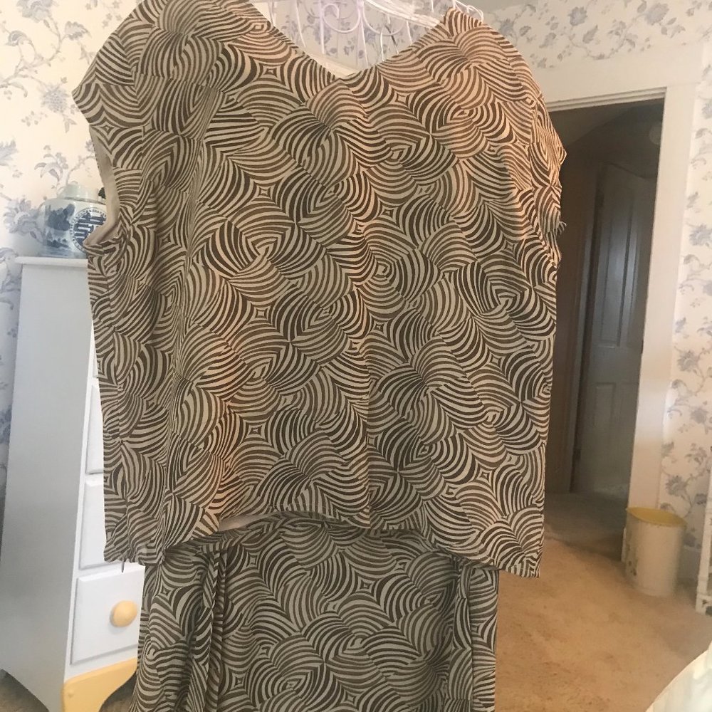 Liz Claiborne Top and Skirt Set